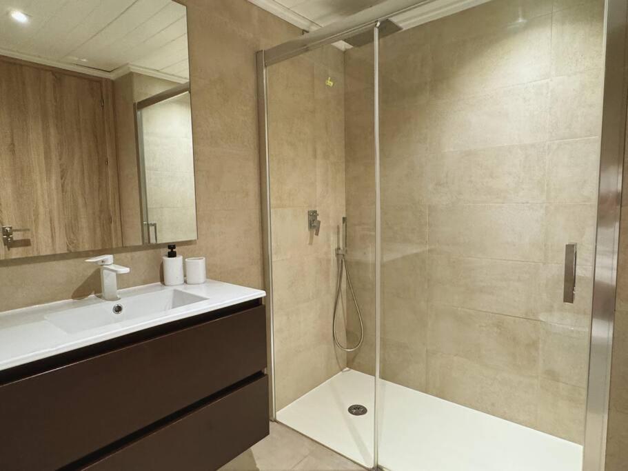 Luxury 3 Bedrooms Apartment In Royal Banus! 마르베야 외부 사진